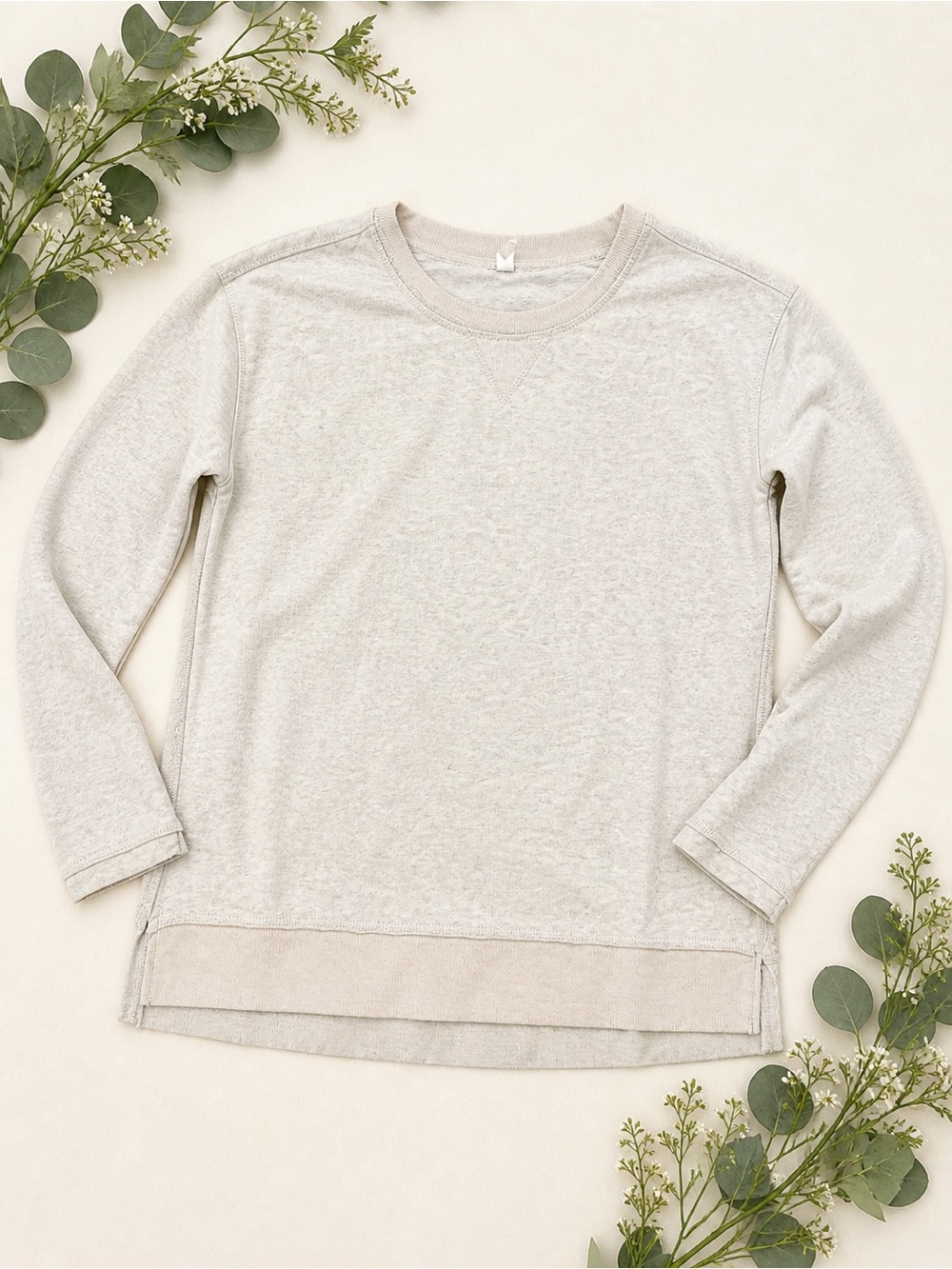Easel Lightweight Neutral Long Sleeve Top S/M Minimalist Capsule Basic